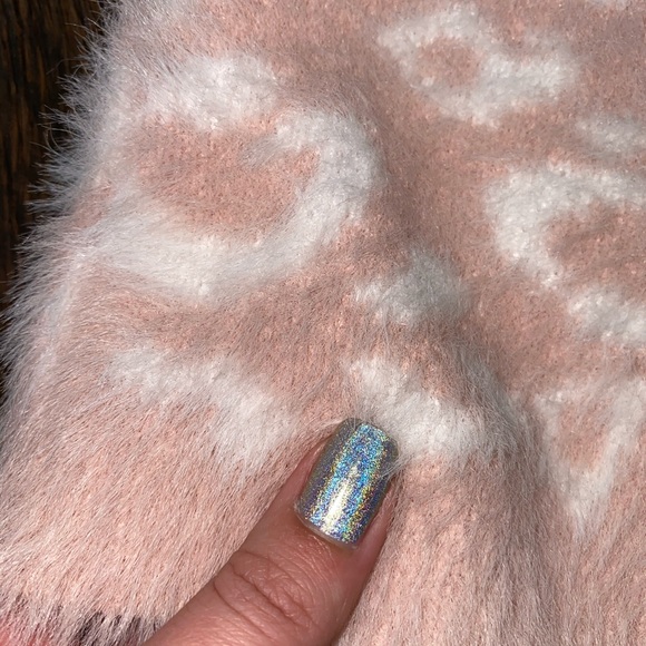 Fuzzy crop top - Picture 5 of 7